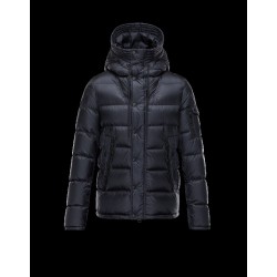 Moncler BASILE Turtleneck Fixed Hood Dark Blå Dunjakke Polyamide Herre 41457019XO