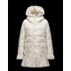 Moncler SERRE Turtleneck Ivory Vinter Jakker Nylon/Polyamide Dame 41456720RA